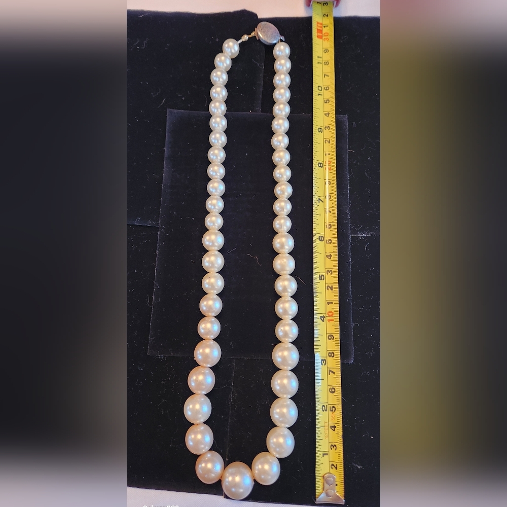 1/2" wide, ivory pearls
